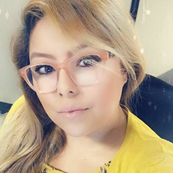 Meet your Posher, Arlette - Picture 1 of 1